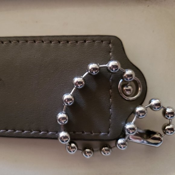 EUC Coach Brown Hang Tag - Picture 3 of 4